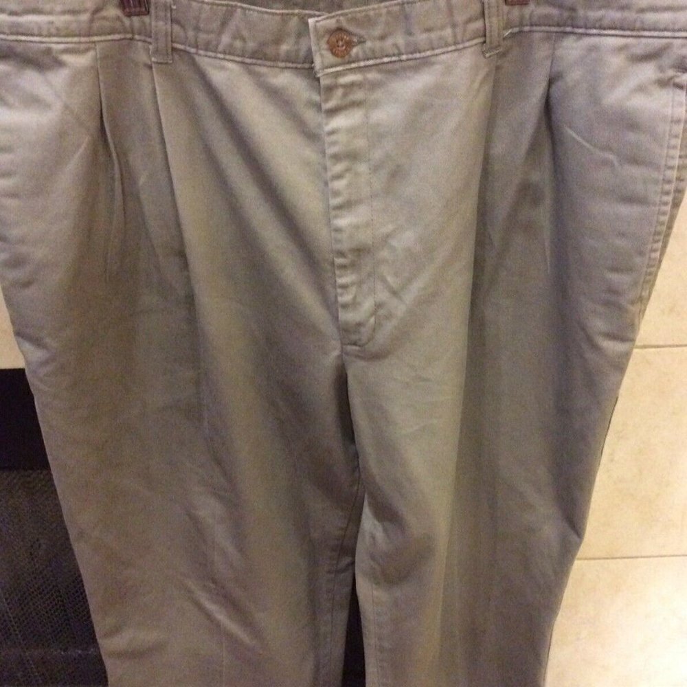Duxbak Chino Casual Pants size 38x32 Olive green - Picture 2 of 10